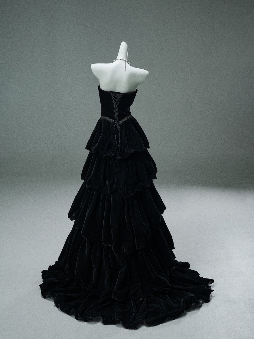 Statement Black Gown