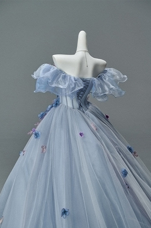 Vintage-Inspired Flower Gown