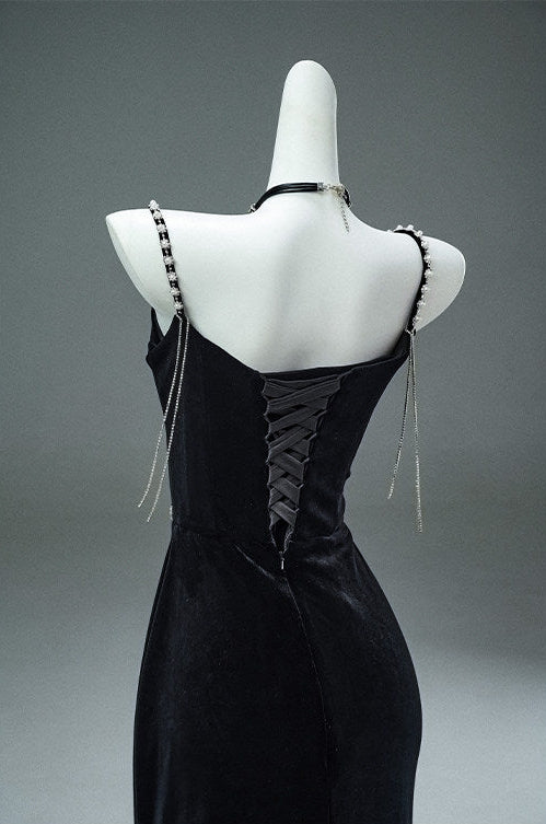 Phantom Black Sculpted Fishtail Gown