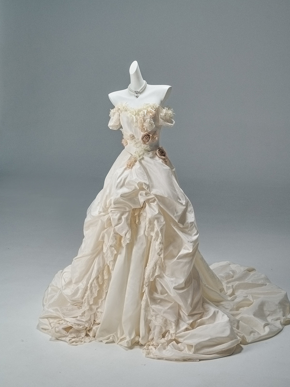 French Vintage Sculpted Gown