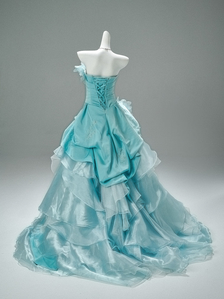 Astilan Gradient Gown