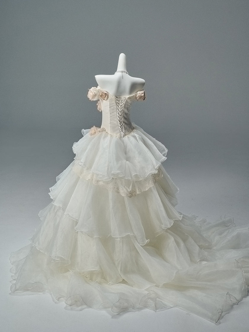 French Vintage Sculpted Gown
