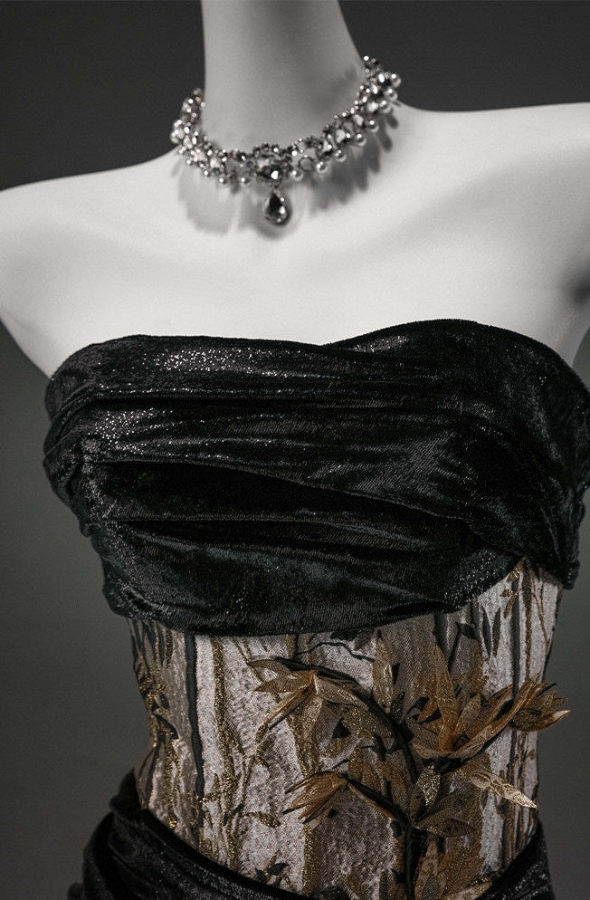 Black Sculpted Fishtail Gown